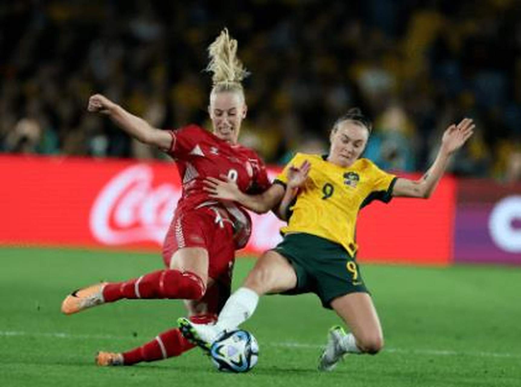 包含澳大利亚女足队员在国际比赛中大放光彩的词条 包含澳大利亚女足队员在国际比赛中大放光彩的词条