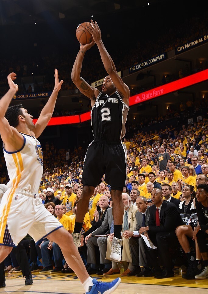 猛龙战胜魔术，伦纳德再现MVP级表现