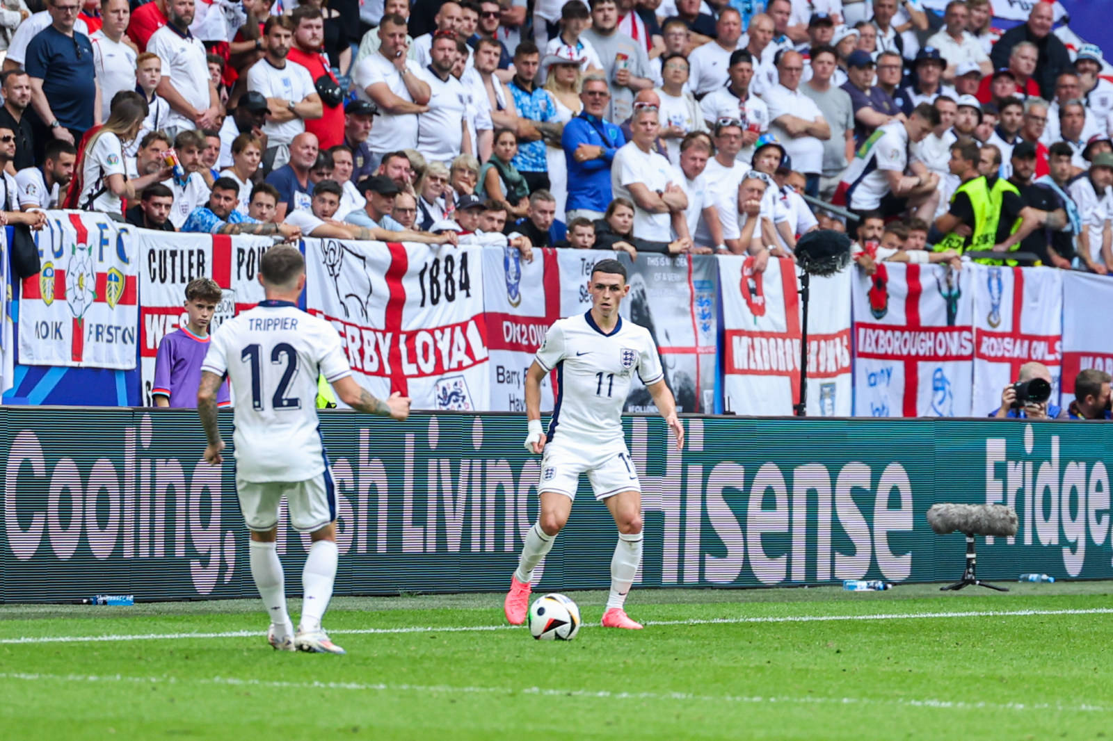 九游娱乐官方网站-马其顿队轻取对手，晋级欧洲杯强