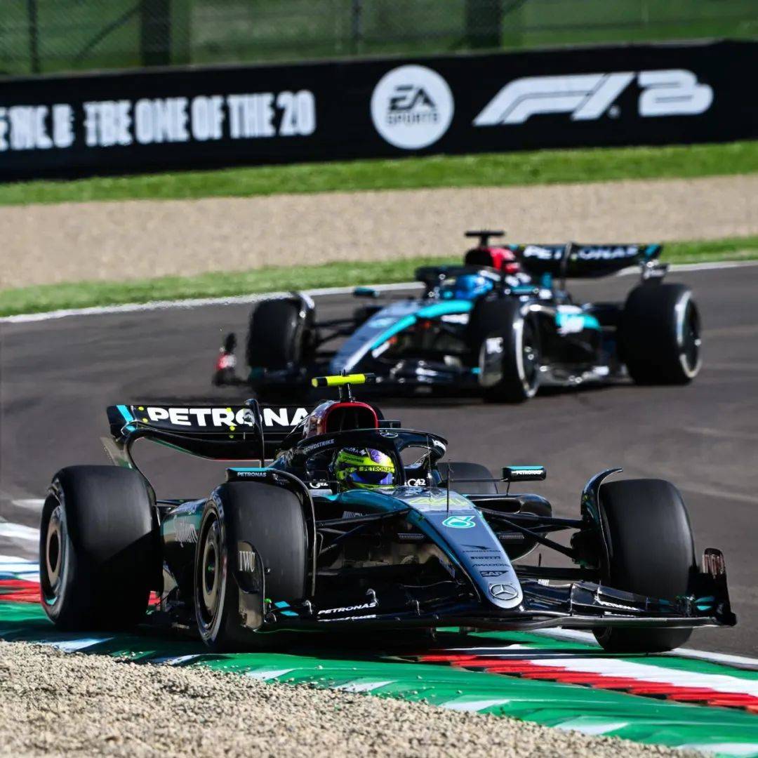 九游娱乐首页-迈凯伦绝杀哈斯车队，维斯塔潘扛起全队的简单介绍