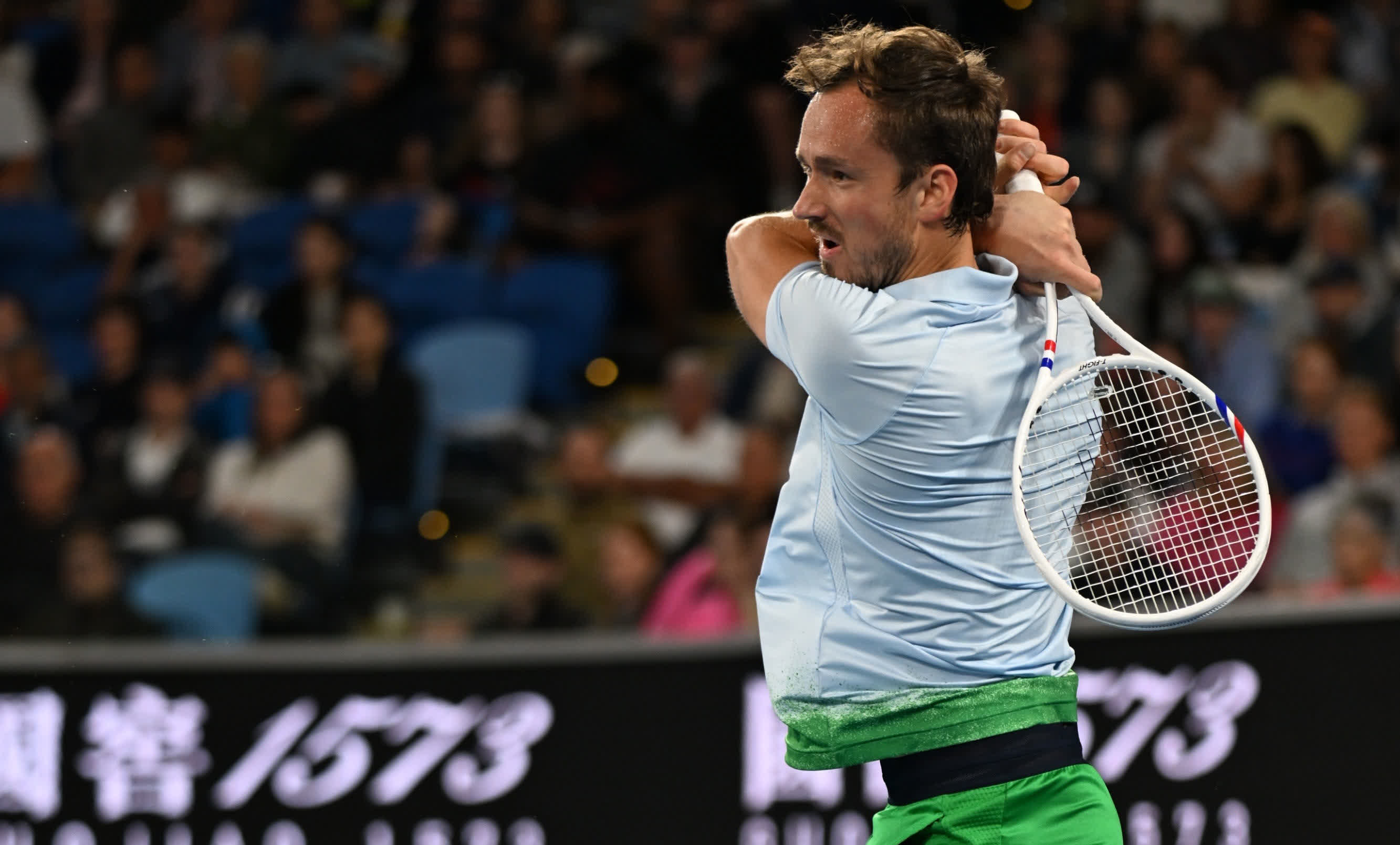 澳网碾压法网,梅德韦杰夫扛起全队的简单介绍 澳网碾压法网,梅德韦杰夫扛起全队的简单介绍