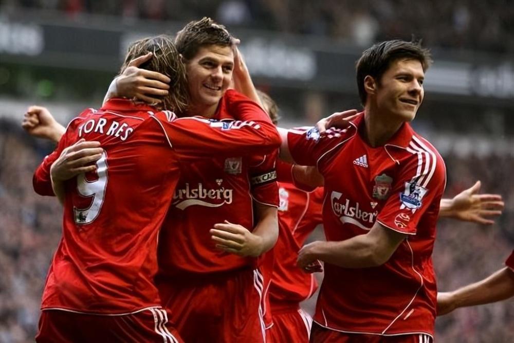 九游体育直播-关于梅赛德斯鏖战红牛二队，阿隆索统治全场的信息