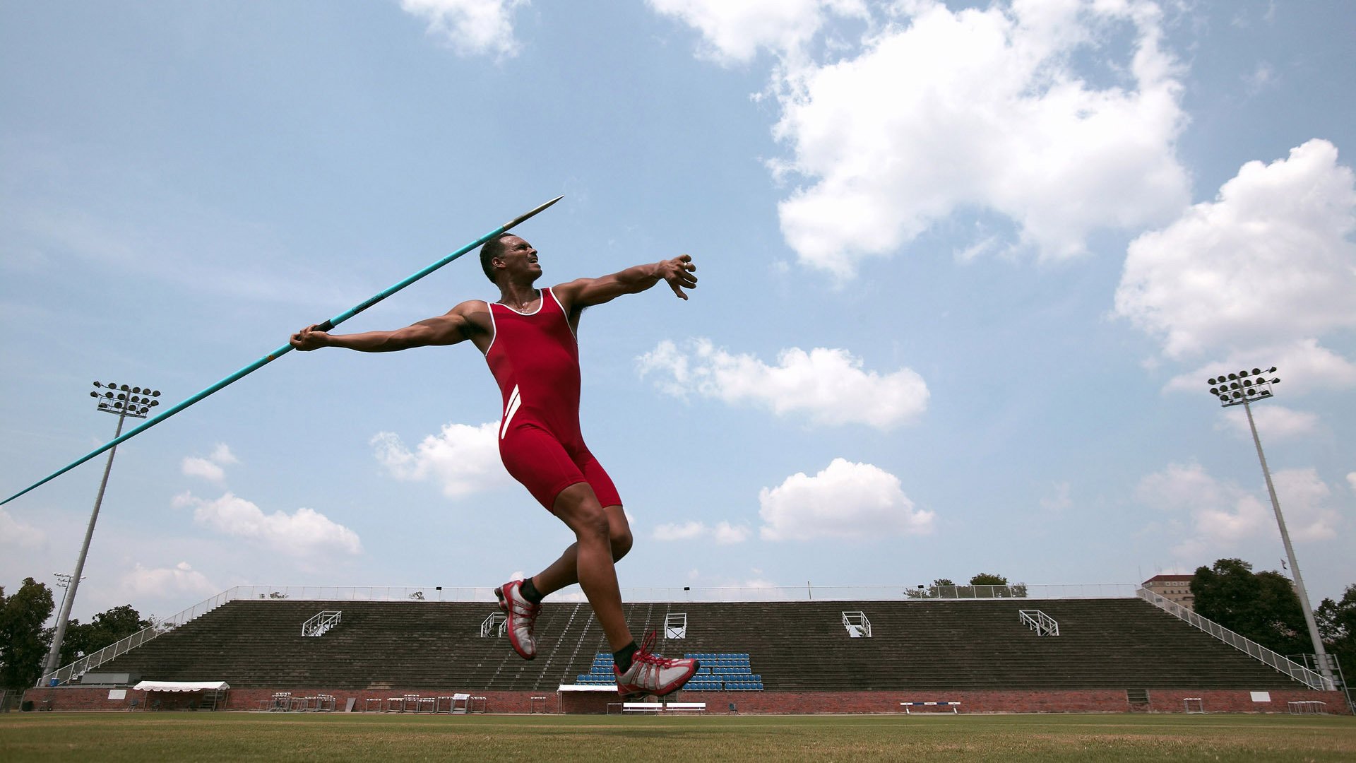 锁链与尖刀，浙江队窒息式防守与霍勒迪的关键撕裂