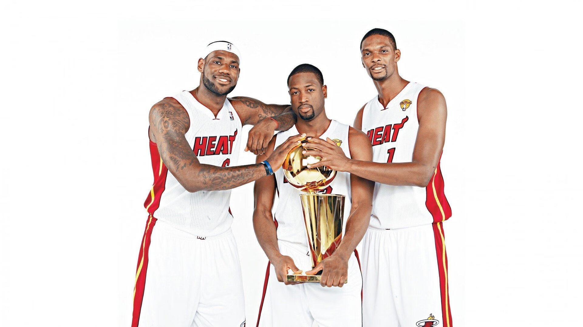 红黄风暴席卷赛场，印度队碾压式征服，黄鸭组合点燃决胜烈焰